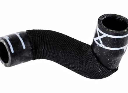 Water Hose. Porsche 958 Cayenne V6 3.0L Diesel 2010–11 - 95810650300